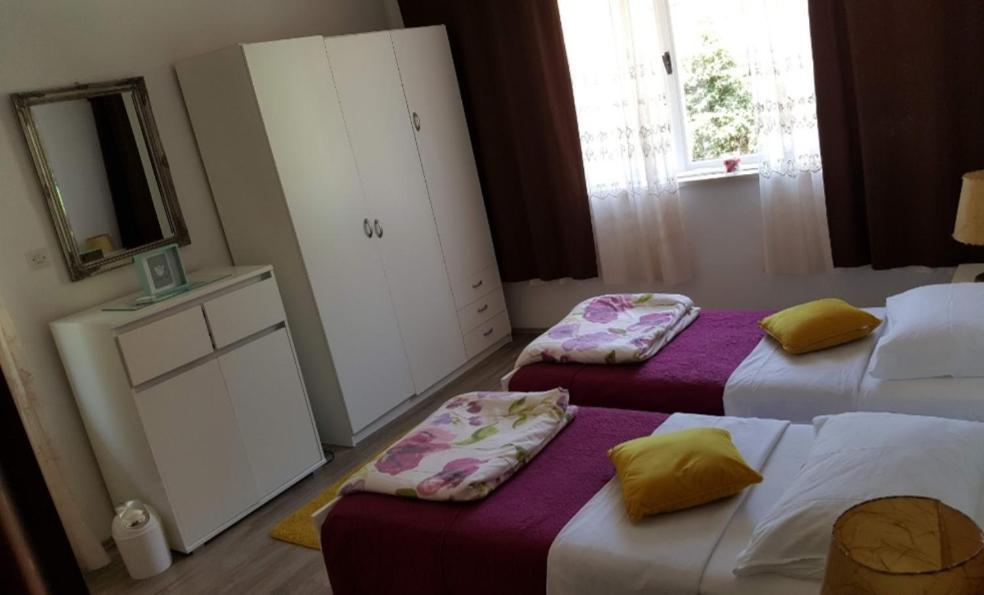 Barko Apartment And Rooms フヴァル エクステリア 写真